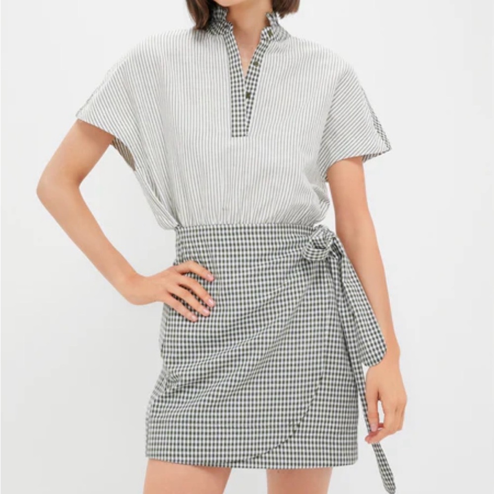 Tuckernuck Dark Green and Cream Gingham Wrap Skirt Mini Dress Size Small